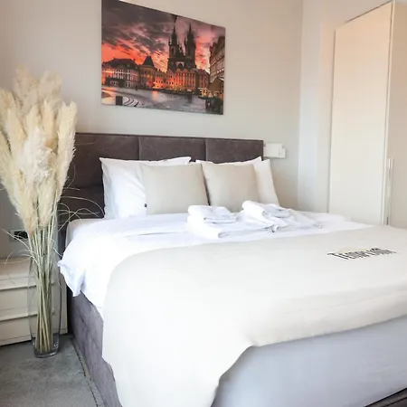 Templum Appart-hotel -self Check In - Slavija Square *