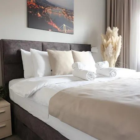 Templum Appart-hotel -self Check In - Slavija Square Apartment Belgrad