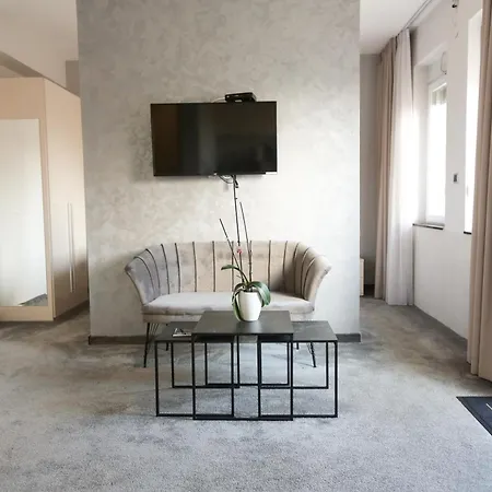Templum Appart-hotel -self Check In - Slavija Square * Belgrad