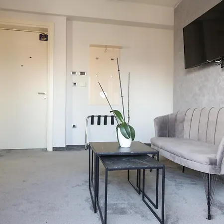 Templum Appart-hotel -self Check In - Slavija Square Appartement *