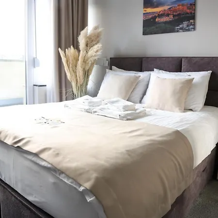 Templum Appart-hotel -self Check In - Slavija Square