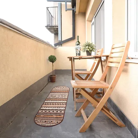 Templum Appart-hotel -self Check In - Slavija Square Belgrado