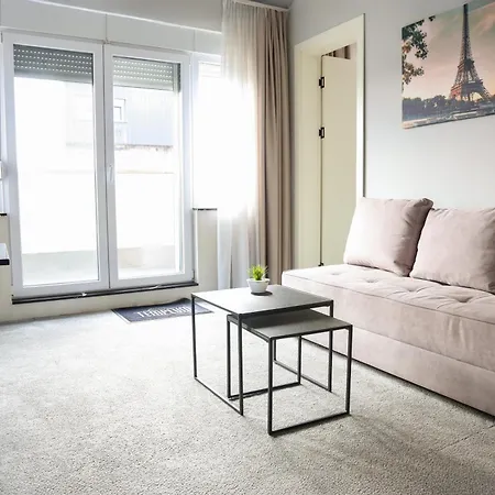 Apartamento Templum Appart-hotel -self Check In - Slavija Square *